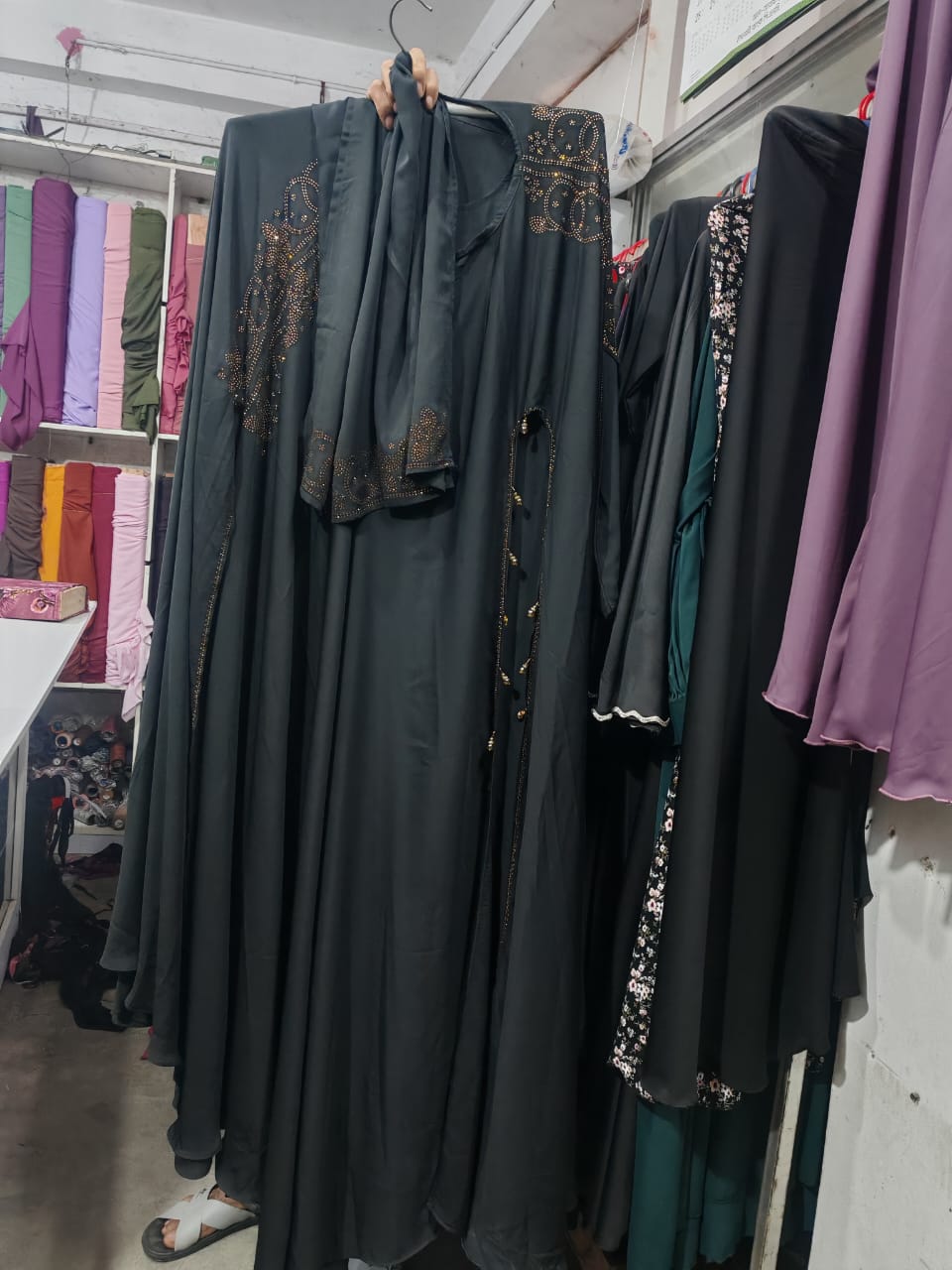 🌸✨ প্রিমিয়াম পাকিস্তানি আমব্রেলা বোরকা ✨🌸